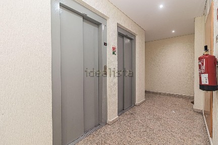 Apartamento T2 à venda na Rua João Maria Porto s/n