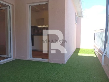 Apartamento T2 à venda na Pendão