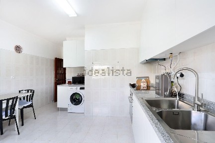 Apartamento T2 à venda na Rua Florbela Espanca, 44