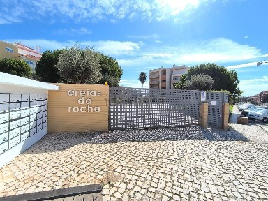 Arrendamento de apartamento T2 na Rua do Luar, 4