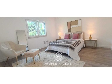 Apartamento T3 à venda na Rua República da Bolívia