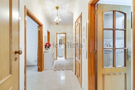 Apartamento T3 à venda na Rua José Carlos Ary dos Santos