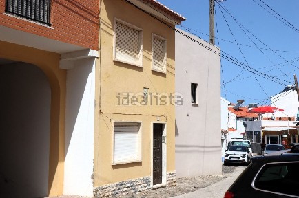 Moradia em banda à venda em Santo Isidoro