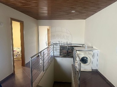 Arrendamento de apartamento T2 na Estrada da Palmatória