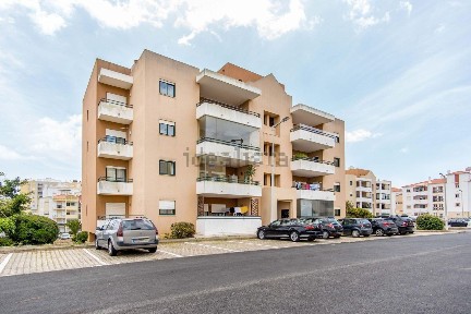 Arrendamento de apartamento T2 na Rua dos Lagos, 140 G2