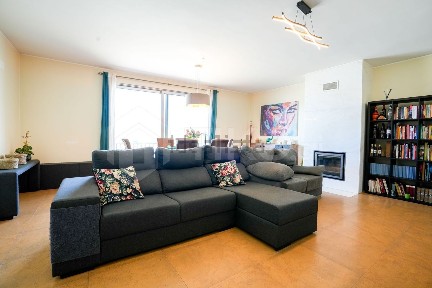Apartamento T3 à venda em Azambuja