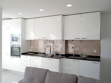 Apartamento T3 à venda na Rua República da Bolívia