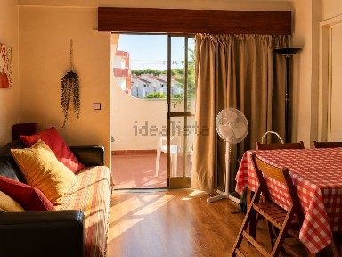 Arrendamento de apartamento T2 no Caminho das Alfarrobeiras