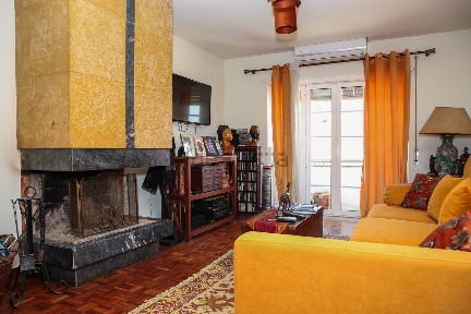 Duplex à venda na Rua Sousa Viterbo