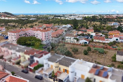 Moradia independente à venda na Abrunheira - Albarraque