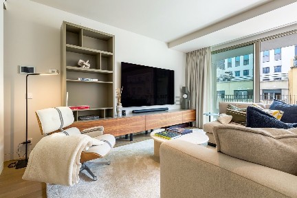 Apartamento T2 à venda na Rua Rodrigues Sampaio, 30