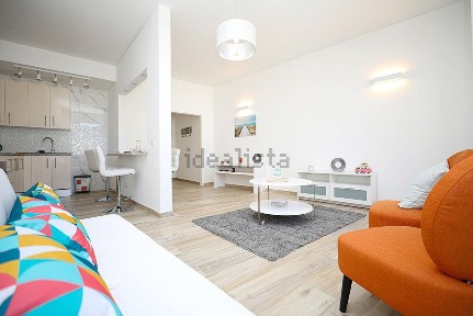 Arrendamento de apartamento T2 na Rua da Porta de Portugal