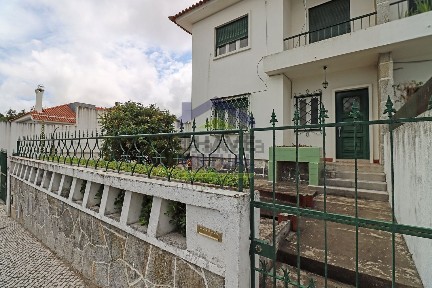 Casa ou moradia à venda no Bairro de Alvalade