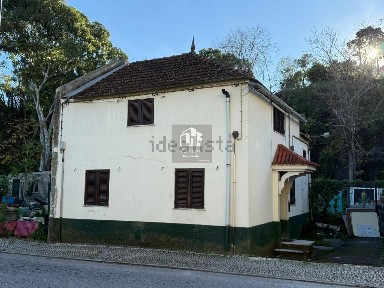 Casa ou moradia à venda no Bairro da Serafina