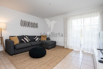 Arrendamento de apartamento T2 na Rua Pedro Nunes