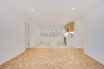 Apartamento T3 à venda na Rua de Montepuez, 2