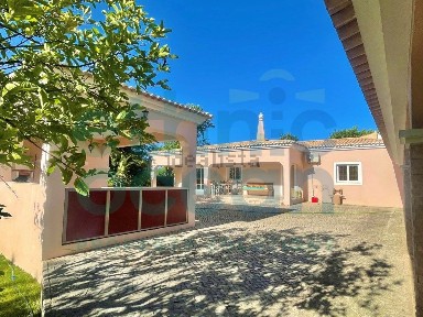 Arrendamento de apartamento T1 no Centro