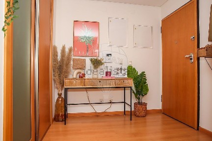 Apartamento T1 à venda na Rua Nóbrega e Sousa
