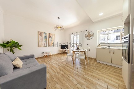Arrendamento de apartamento T1 na Rua Aqualuz