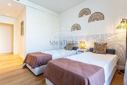 Arrendamento de apartamento T2 na Avenida da Fonte Santa