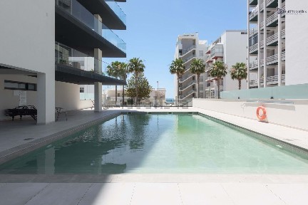 Arrendamento de apartamento T2 em Praia de Quarteira