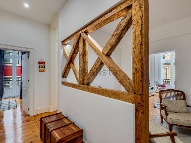 Apartamento T3 à venda na Rua dos Douradores, 107