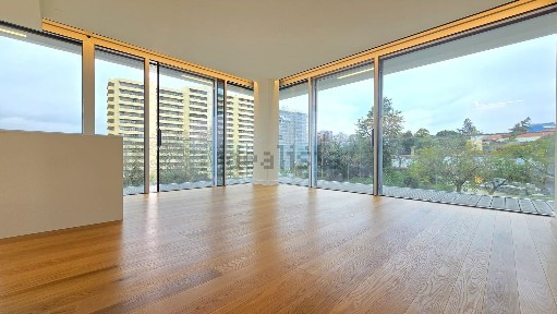 Apartamento T2 à venda na Rua Filipe da Mata