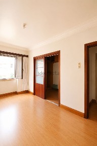 Apartamento T2 à venda na Travessa do Conde da Ribeira