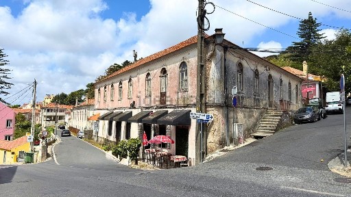 Moradia independente à venda na Calçada de São Pedro, 52