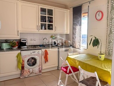 Apartamento T3 à venda na Rua Guilherme Marconi b