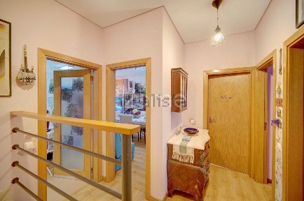 Apartamento T2 à venda na Rua José Afonso, 8