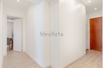 Apartamento T2 à venda na Rua Duarte Galvão, 46