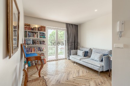 Apartamento T1 à venda na Rua Dom António Guedes de Herédia