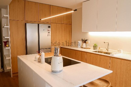 Apartamento T2 à venda no Centro da Amadora