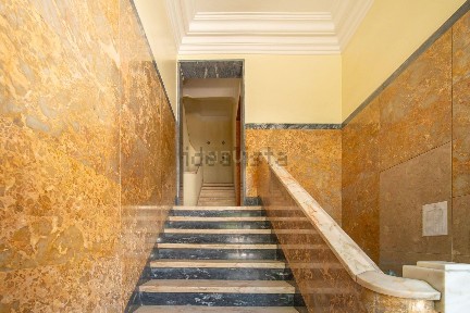 Apartamento T3 à venda no Largo Conde Ottolini, 14