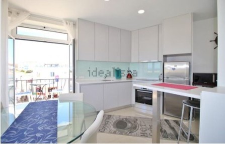 Arrendamento de apartamento T3 na Rua da Porta de Portugal, 7