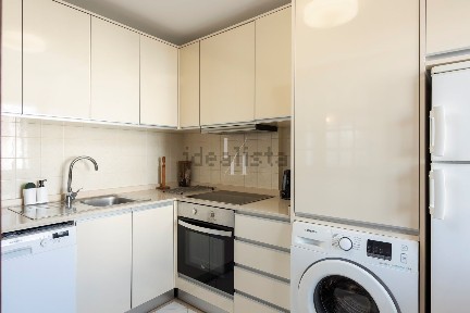 Arrendamento de apartamento T2 na Avenida do Cerro da Vila s/n