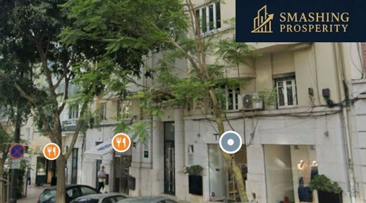 Apartamento T8 à venda na Rua Castilho