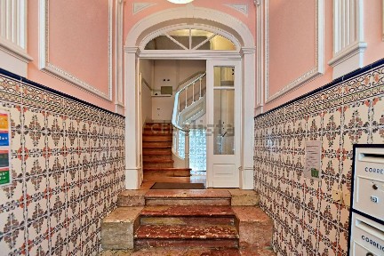 Apartamento T3 à venda na Rua General Garcia Rosado