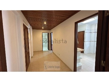 Apartamento T1 à venda na Rua Cidade de São Paulo