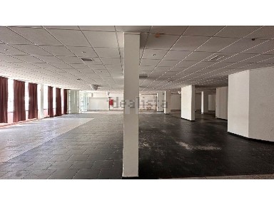Espaço comercial à venda na Praceta Sabino Duarte, 6
