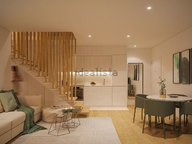Apartamento T2 à venda na Rua da Verónica