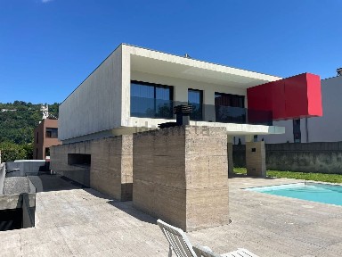Arrendamento de moradia independente em Nogueiró e Tenões