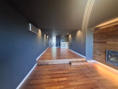 Arrendamento de duplex na Travessa Rio de Janeiro, 37