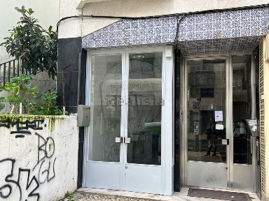 Espaço comercial à venda na Rua Arco do Carvalhão