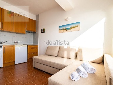 Arrendamento de apartamento T0 na Rua Capitão Baptista Marçal, 4