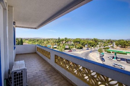 Arrendamento de apartamento T3 na Avenida de Ceuta
