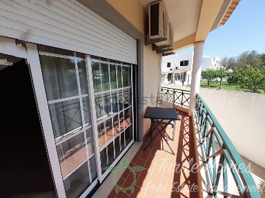 Arrendamento de apartamento T1 na Avenida Ria Formosa