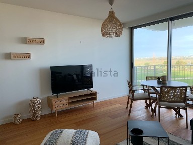 Arrendamento de apartamento T1 na Avenida do Rio