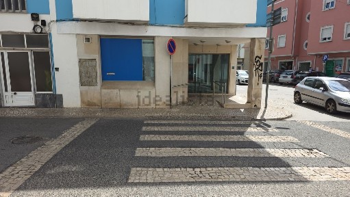 Cadaval e Pêro Moniz, Rua Padre José Inácio Pereira, 4